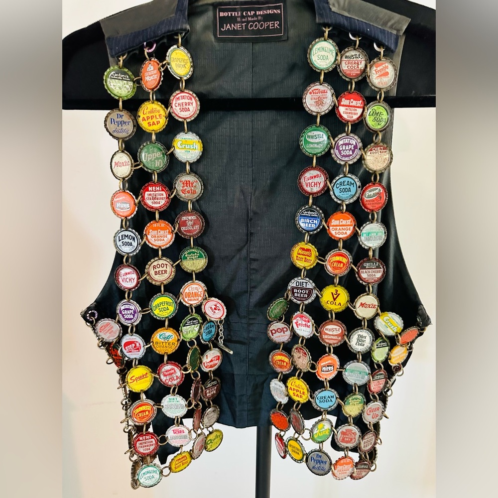 RARE Janet Cooper Bottle Top Vest